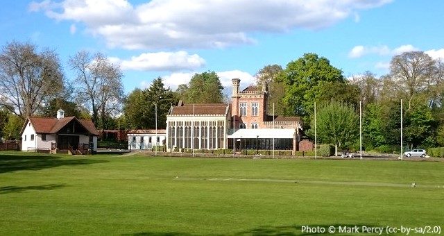 Hoe Bridge School, Woking GU22