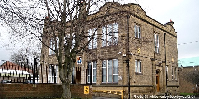 Queen Elizabeth Grammar Junior School, Wakefield WF1