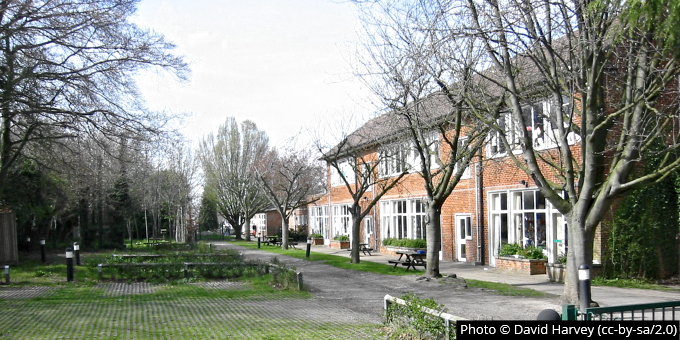 Ridgeway Primary School, South Croydon CR2