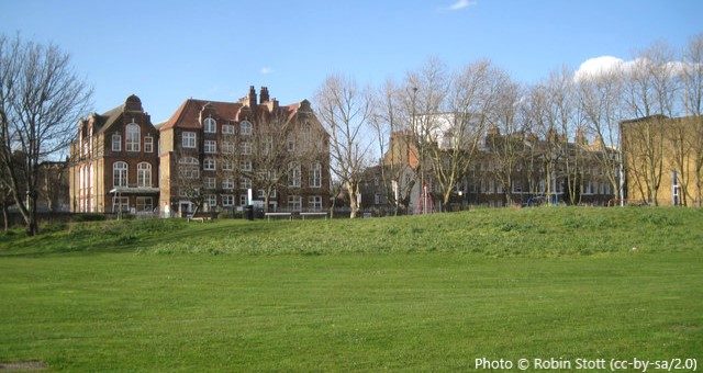 Surrey Square Primary School, London SE17