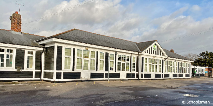 Ardleigh Green Junior & Infants School, Hornchurch RM11