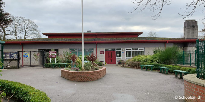 Tyntesfield Primary School, Sale M33
