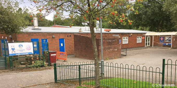 Hey with Zion Primary School, Lees, Oldham OL4