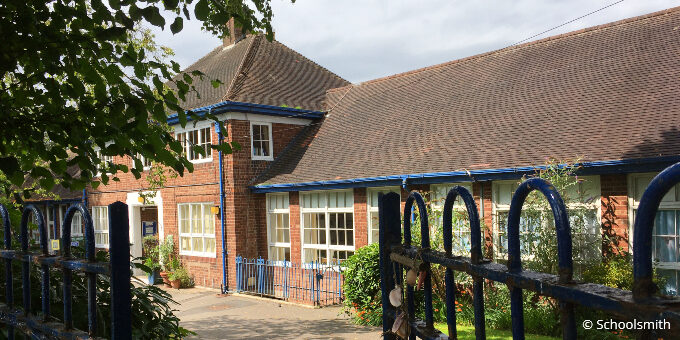 Oldfield Brow Primary School, Altrincham WA14